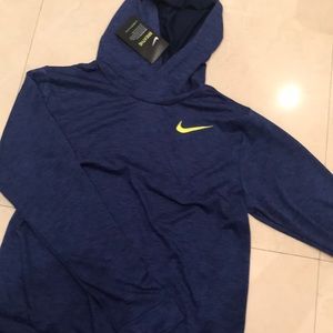 NWT NIKE dri fit youth XL long sleeve with hoody